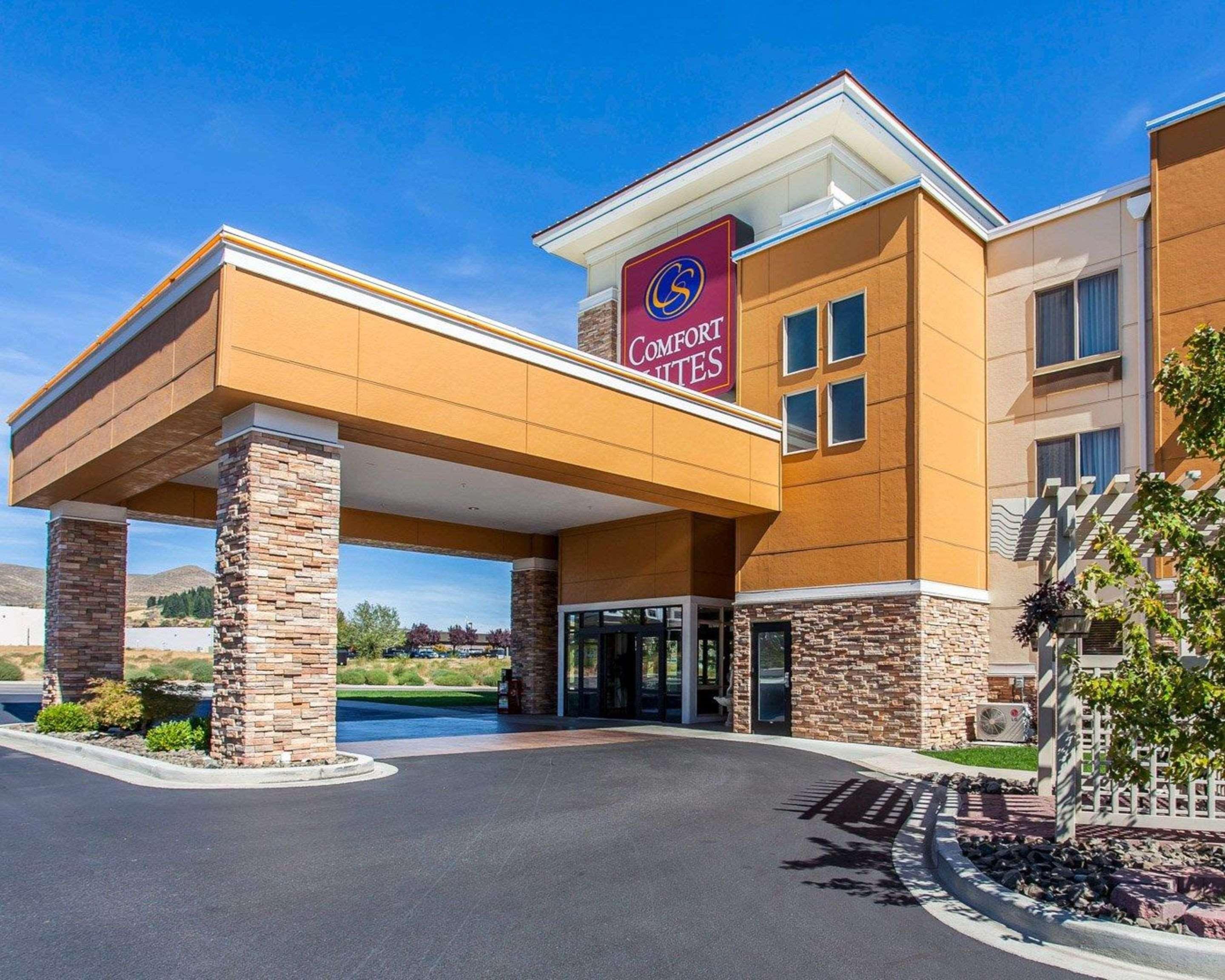 Comfort Suites Wenatchee Gateway Экстерьер фото