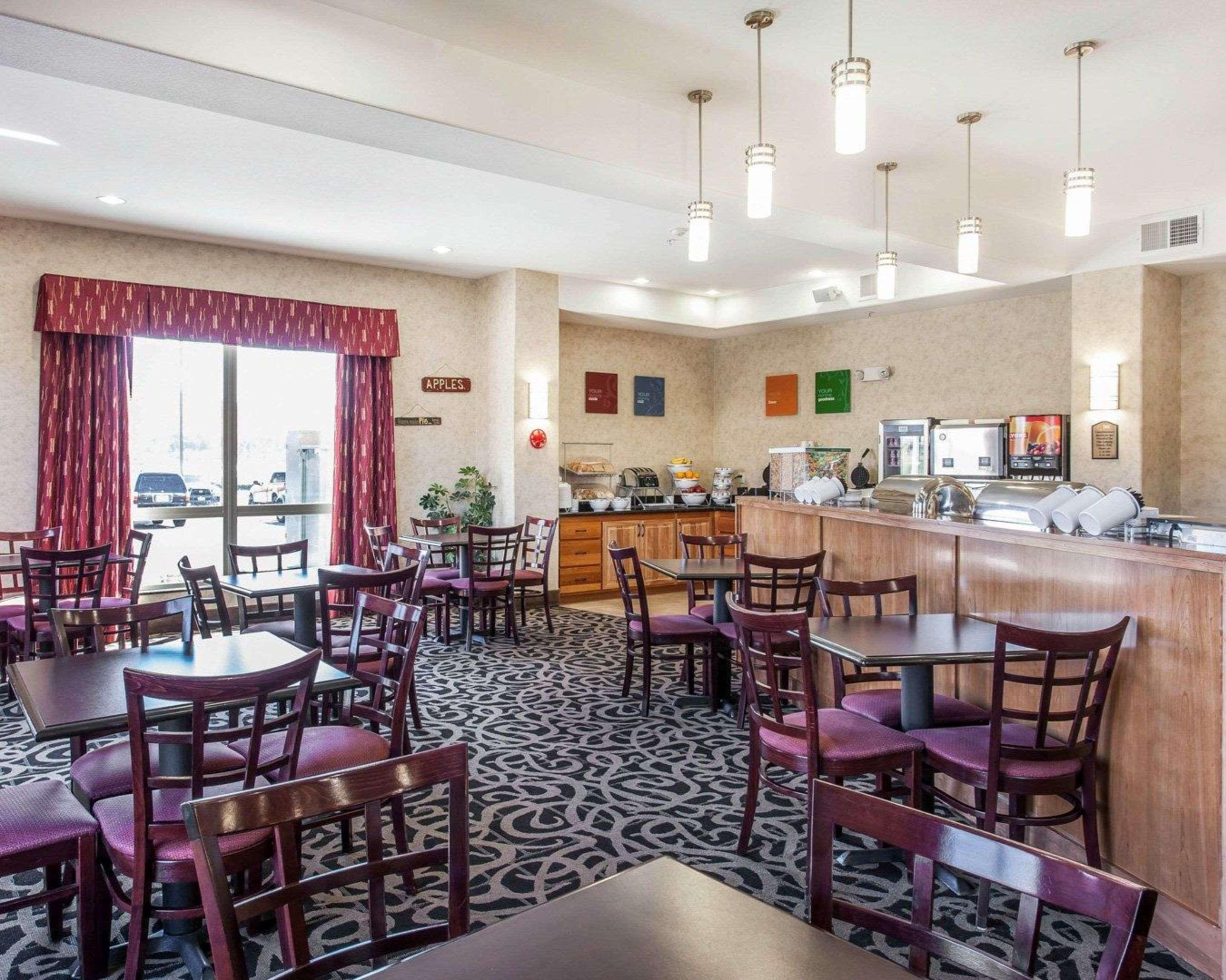 Comfort Suites Wenatchee Gateway Экстерьер фото