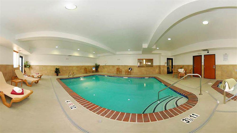 Comfort Suites Wenatchee Gateway Экстерьер фото